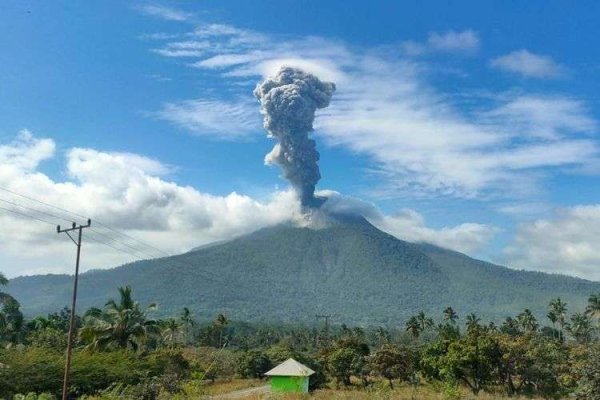 Gunung Lewotobi Laki-laki Kembali Erupsi, Status Siaga III Ditegaskan