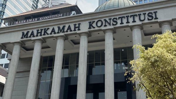 Enam Hasil PSU Pilkada Kembali Digugat ke MK, DPR Soroti Ketegasan