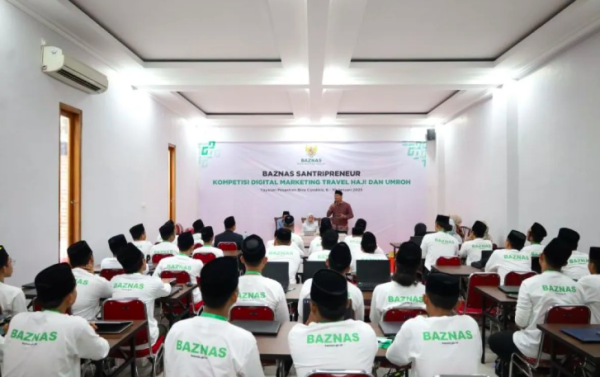 Baznas Gelar 'Bootcamp Santripreneur' untuk Tingkatkan Keterampilan Digital Marketing Santri di Sektor Haji dan Umrah