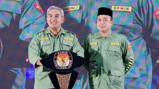 KPU Tetapkan Farhan-Erwin Sebagai Walkot dan Wawalkot Bandung Terpilih 2025-2030