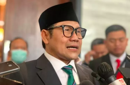 Cak Imin Tanggapi Kasus Siswa Medan Belajar di Lantai: Tekankan Pentingnya Edukasi untuk Guru