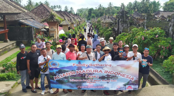 Wujud Apresiasi, AMI Bawa Pengurus Kelilingi Pulau Dewata