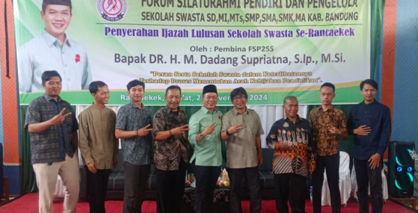 Ketua Forum Sekolah Swasta: Penyerahan Ijazah Kepada Para Siswa Bentuk Kepedulian Nyata Bupati Bandung