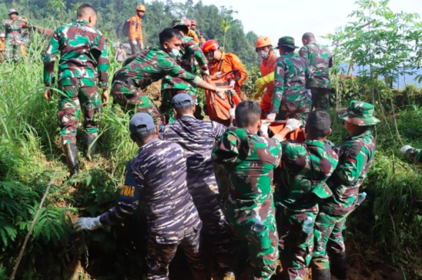 Jumlah Korban Tanah Longsor di Pekalongan Bertambah Jadi 24 Orang