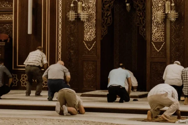 Jadwal Sholat DKI Jakarta Hari Ini, Rabu 20 Agustus 2025