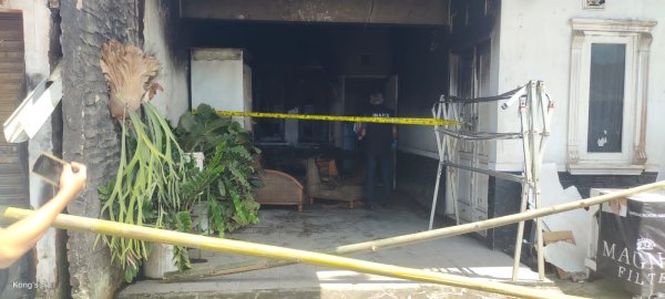Rumah di Sukabumi Diduga Dibakar, Sebelum Kejadian Pemiliknya Diancam Mantan