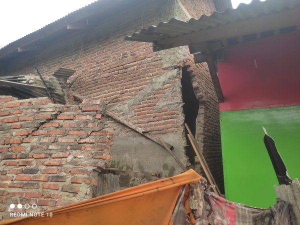 Sembilan Rumah di Citarik Sukabumi Terdampak Pergerakan Tanah Susulan