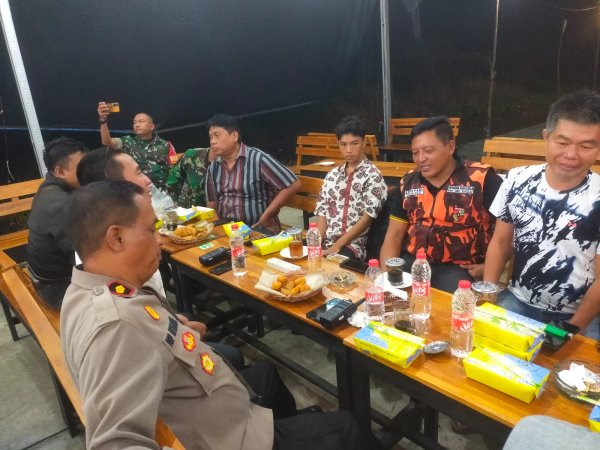 Jaga Kerukunan, Kapolsek Krian Silaturahmi dengan Forum Pemuda Lintas Iman