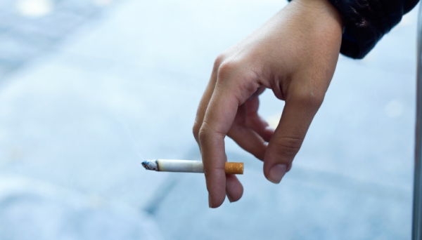 Risiko Kanker Paru pada Perokok Pasif, Dokter Ingatkan Bahaya Thirdhand Smoke