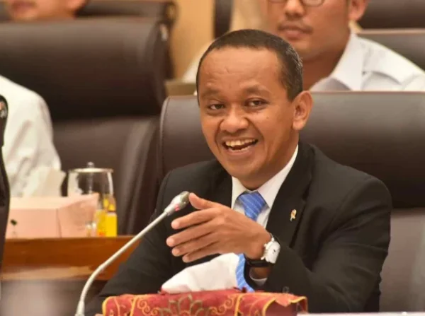 Bahlil Tunda Usulan Kenaikan Tarif Royalti Tambang Emas Cs