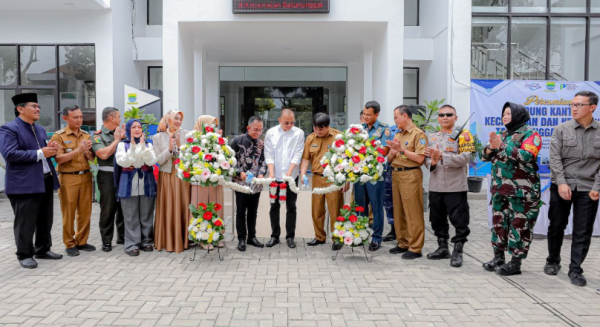 Pemkot Bandung Resmikan 12 Kantor Kecamatan dan Kelurahan Baru