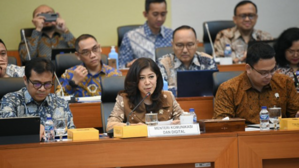Indonesia Hadiri AI Action Summit di Paris, Menkomdigi Bahas Tata Kelola AI Global