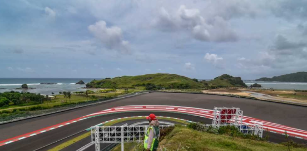 Hanya Rp 25 Ribu, Tribun Bukit Seger Sediakan Pemandangan Indah MotoGP Mandalika