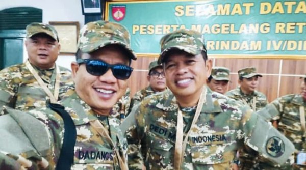 Gubernur Jabar dan Bupati Bandung Sapa Warga Saat Retreat di Magelang