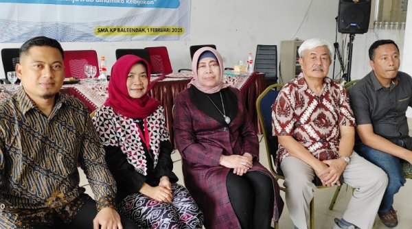 Polemik Penahanan Ijazah Siswa, Suwarto, "Hak sekolah swasta juga harus diperhatikan"