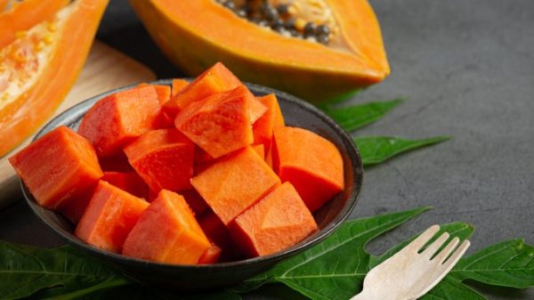 Meski Kaya Nutrisi, Pepaya Bisa Berisiko bagi Penderita Penyakit Tertentu