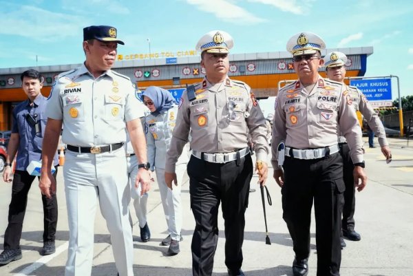 Polisi Kerahkan TAA untuk Ungkap Penyebab Kecelakaan di GT Ciawi