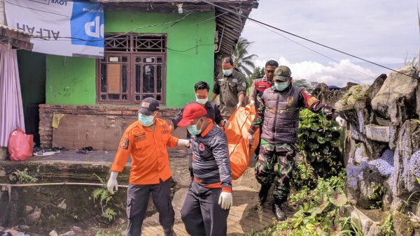 Seminggu Tak Terlihat, Seorang Lansia di Sukabumi Ditemukan Jadi Mayat
