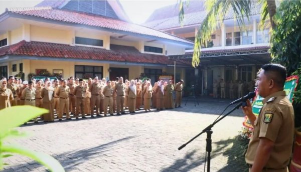 Pimpin Apel Perdana, Wabup Sukabumi Ingatkan ASN Soal Kolaborasi dalam Target Kinerja
