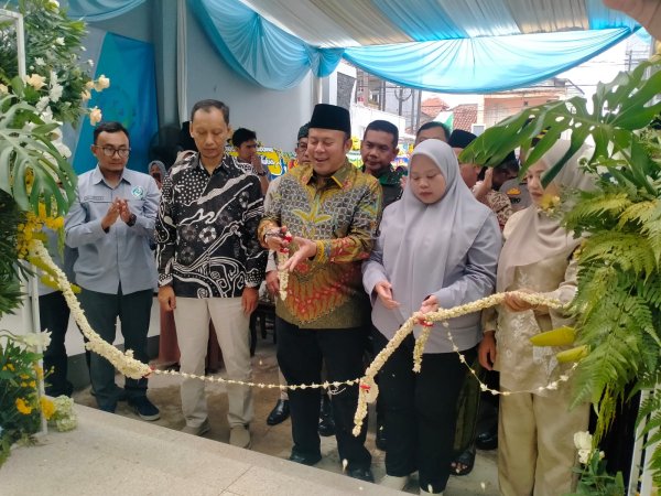 Resmikan Klinik Pratama Zakia Noor Waluya 1, Kang Cucun Dukung Peningkatan Layanan Kesehatan