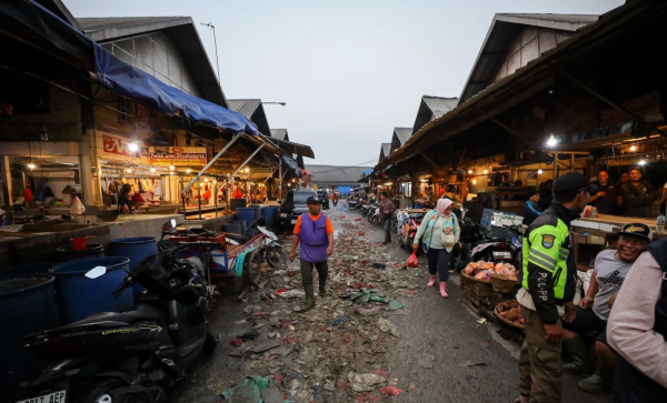 Pasar Caringin Perlu Pembenahan, Ketua DPRD Bandung Tekankan Kebersihan