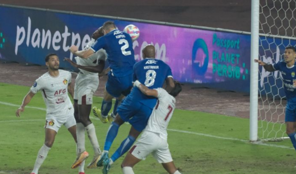 Kembali ke Jalur Kemenangan, Persib Taklukkan Persik dengan Skor 4-1