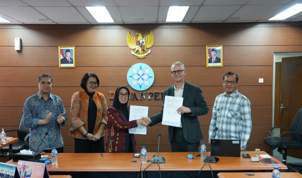 Dewan Pers dan IMS Teken MoU untuk Perlindungan Jurnalis di Indonesia