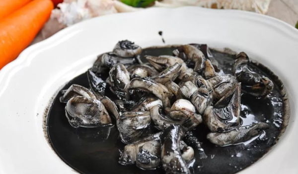 Tak Hanya Pewarna Alami, Tinta Cumi Punya Manfaat Kesehatan