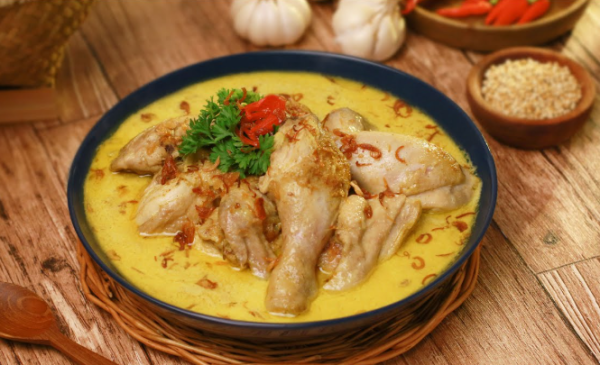 Rahasia Opor Ayam Lebih Tahan Lama, 5 Tips Agar Tak Cepat Basi