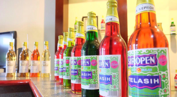 Merek Sirup Legendaris yang Eksis Sejak Zaman Kolonial