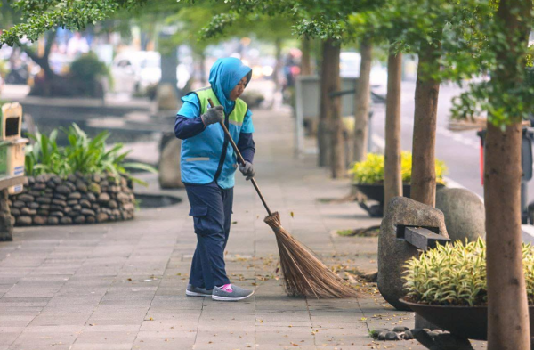 Antisipasi Lonjakan Sampah, DLH Bandung Kerahkan Ribuan Personel Saat Lebaran