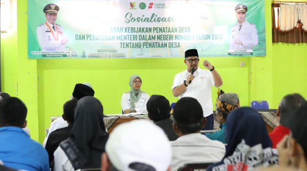 Kepala DPMD Kabupaten Bandung Gelar Sosialisasi Penataan Desa di Cangkuang