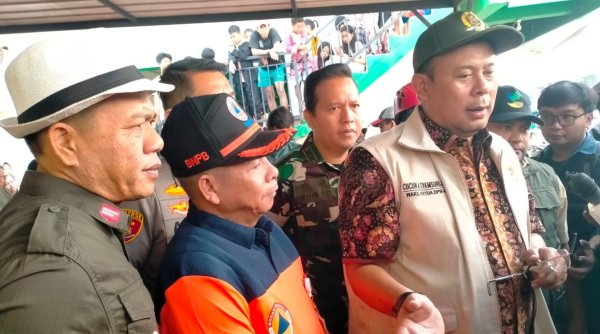 Tinjau Lokasi Banjir Dayeuhkolot, Cucun: Diperlukan Langkah Strategis Dalam Penanganan Bencana