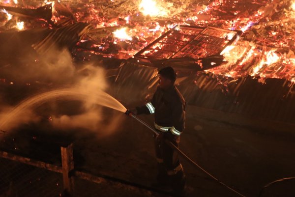 Kebakaran Melanda Mal Season City, Diduga Akibat Korsleting Listrik