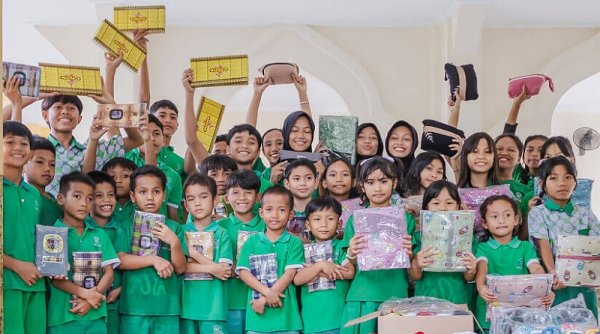 FBS dan Peduli Anak Gelar Acara Kumpul Takjil untuk Anak Asuh di Lombok