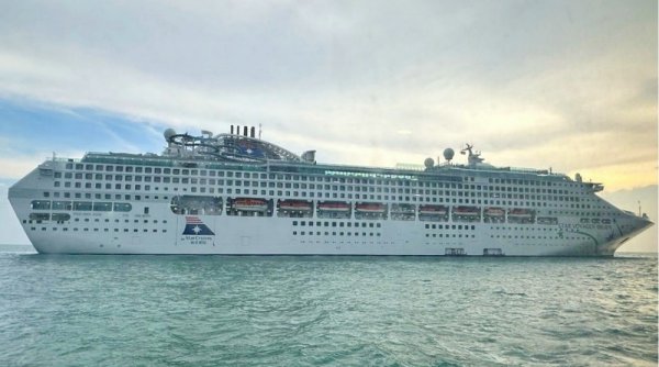 Star Voyager Resmi Berlayar, Golden Rama Perluas Wisata Pesiar Premium