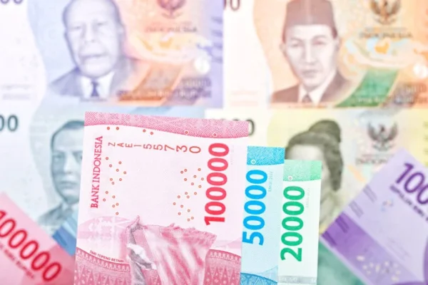 Rupiah Melemah Dipicu Ketegangan AS-Iran di Selat Hormuz