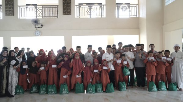 Bupati Dadang Supriatna Gelar Jumling ke-117 di Masjid Al Ihsan, Soroti Program 100 Hari Kerja