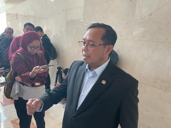 Ramai Kasus Ferry Irwandi, Demokrat Minta APH Bersikap Objektif