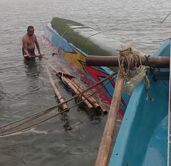Perahu Terbalik Dihantam Gelombang, 2 Nelayan Sukabumi Hilang