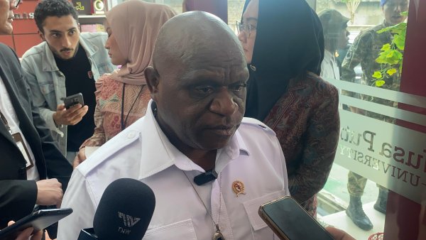 Menteri HAM Soal Oknum Anggota TNI Tembak Polisi: Ada Peradilan Militer