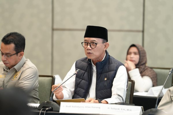 Kanang Soroti Produksi PT RNI dan Dampaknya bagi Petani