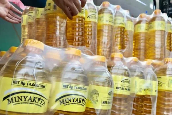 Pelanggaran Penjualan MinyaKita: Distributor dan Pengecer Terkena Sanksi Administrasi