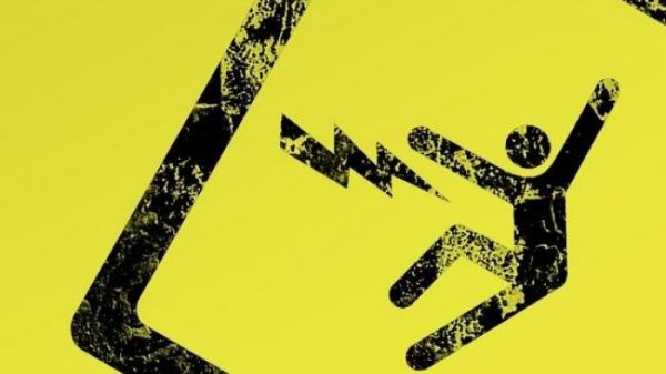 Seorang Pria Tewas Akibat Tersetrum Saat Pasang Rangka Atap Baja Ringan