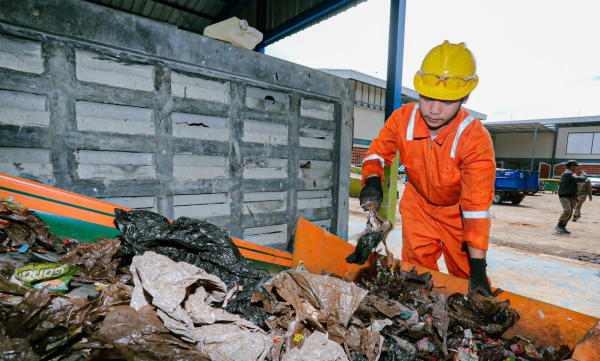 Wali Kota Farhan: Baru 30 Persen Wilayah Bandung Terapkan Pemilahan Sampah