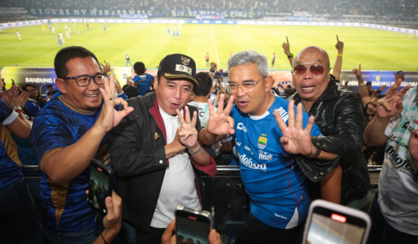 Persib Dekat dengan Juara, Farhan Siapkan Nobar di Seluruh Kecamatan