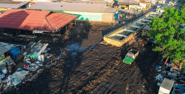 Pasar Gedebage Bebas Sampah Usai Penanganan 2 Hari Nonstop