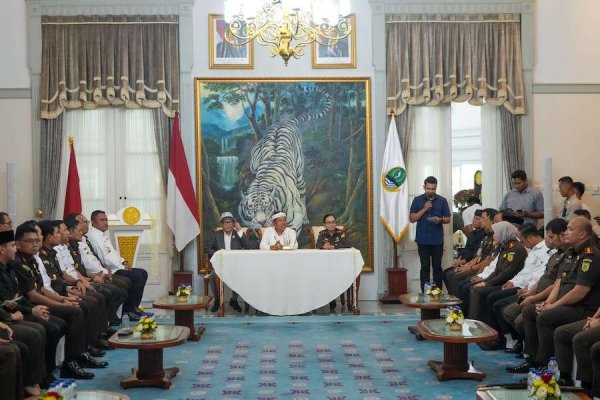 Dedi Mulyadi Targetkan Pembangunan Infrastruktur Jalan Rampung 2027
