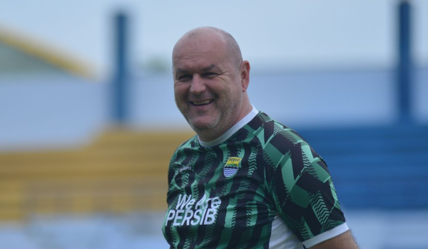 Bojan Hodak Tidak Menyangka Bisa Bawa Persib Juara Dua Kali Beruntun