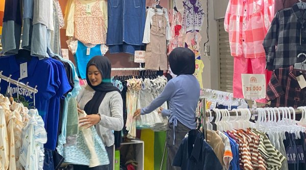 Omzet Anjlok, Pedagang Pasar Banjaran Keluhkan Sepi Pembeli di Banding Jualan Online